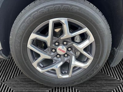 2023 GMC Sierra 1500 2WD Crew Cab Short Box SLT