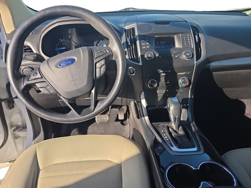 2015 Ford Edge SE