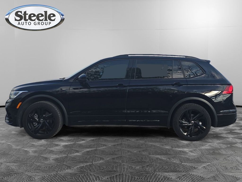 2024 Volkswagen Tiguan 2.0T SE R-Line Black