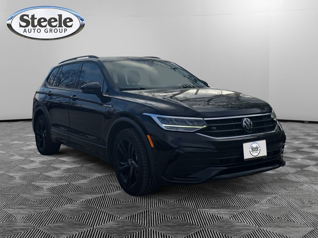 2024 Volkswagen Tiguan 2.0T SE R-Line Black
