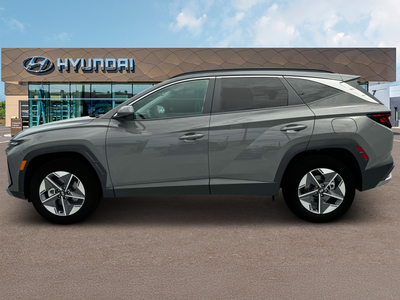 2025 Hyundai TUCSON SEL FWD