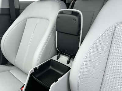 2025 Hyundai KONA Limited FWD