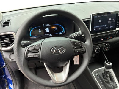 2025 Hyundai VENUE SE