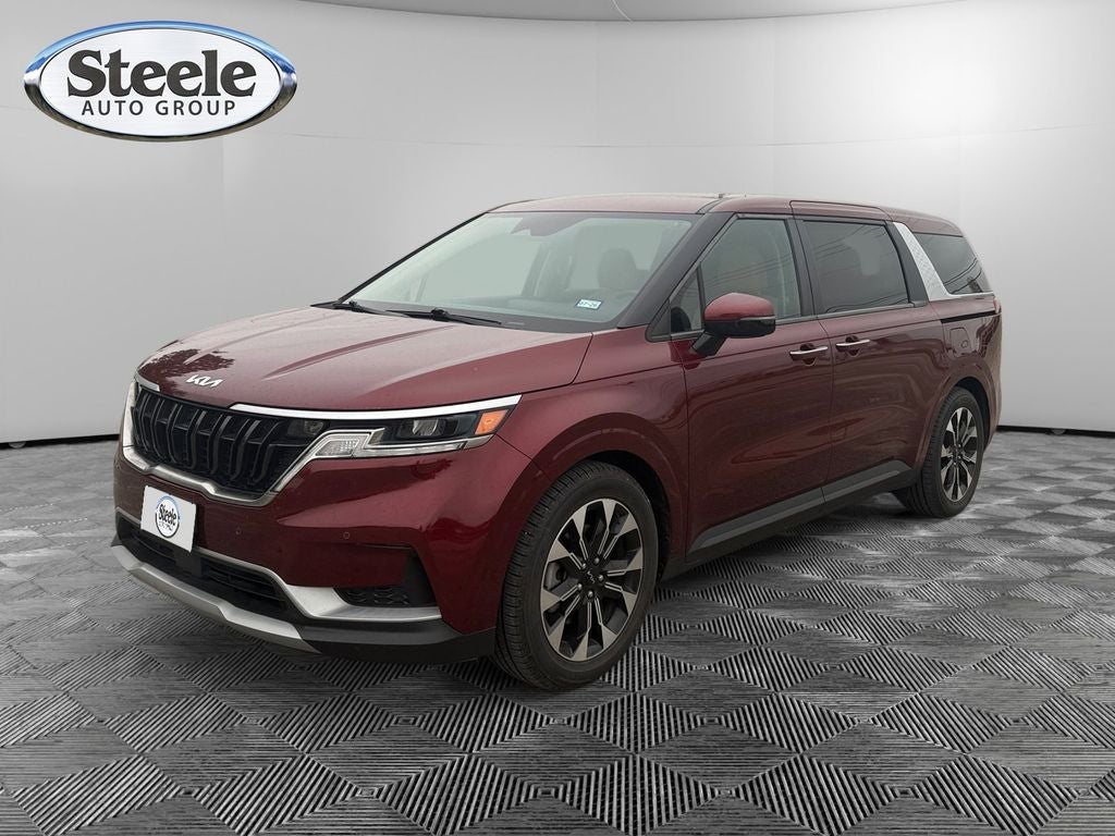 2024 Kia Sedona EX's photo