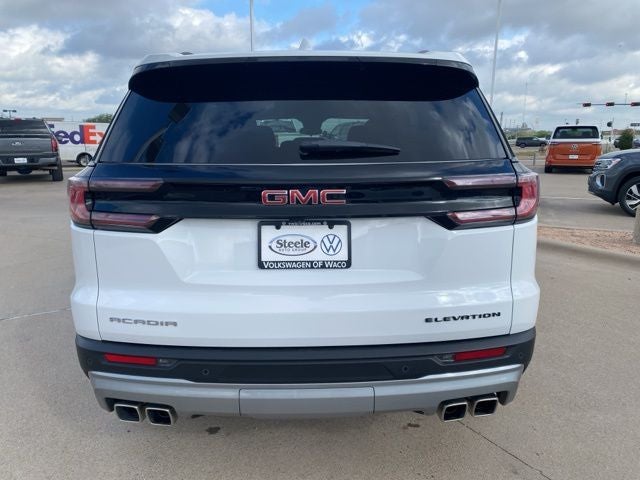2025 GMC Acadia Elevation