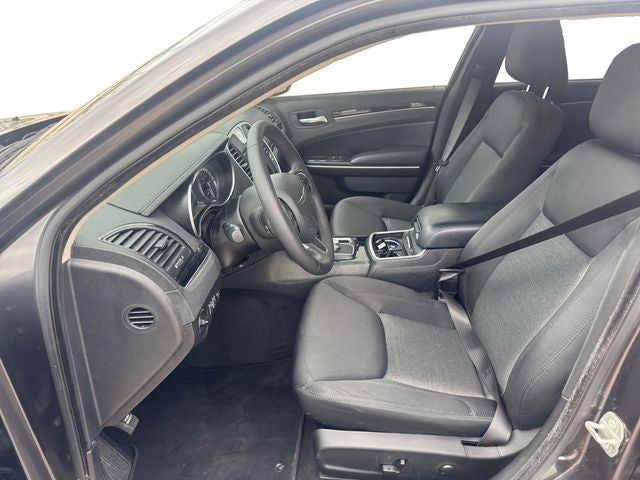 2023 Chrysler 300 Touring